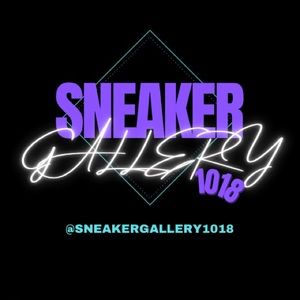 Meet your Posher, Sneaker